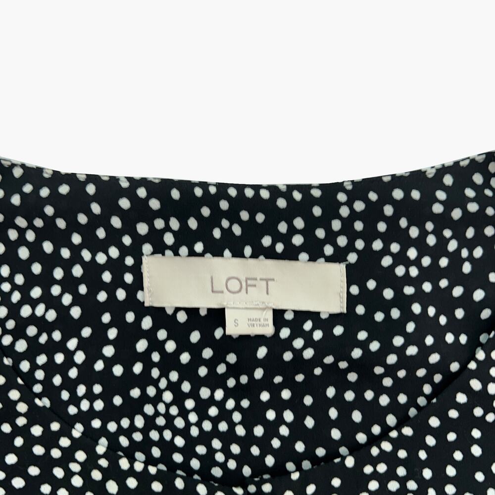 LOFT Polka Dot Long Sleeve 1/2 Button Up Blouse Top (Black/White | Size S) - Picture 6 of 8